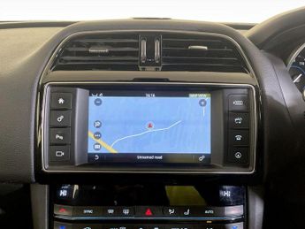 Jaguar F-PACE 2.0 D180 Prestige Auto AWD Euro 6 (s/s) 5dr