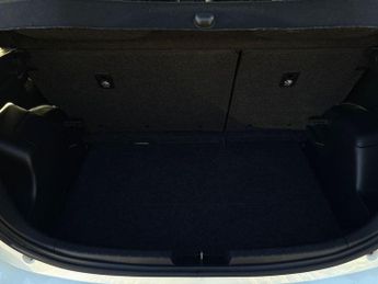 Toyota Yaris 1.5 VVT-h Y20 Bi-tone Hatchback 5dr Petrol Hybrid E-CVT Euro 6 (