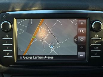 Toyota Yaris 1.5 VVT-h Y20 Bi-tone Hatchback 5dr Petrol Hybrid E-CVT Euro 6 (