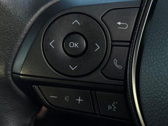 Toyota Corolla 1.8 VVT-h Icon Hatchback 5dr Petrol Hybrid CVT Euro 6 (s/s) (140