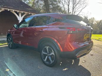 Nissan Qashqai 1.3 DIG-T MHEV N-Connecta XTRON Euro 6 (s/s) 5dr