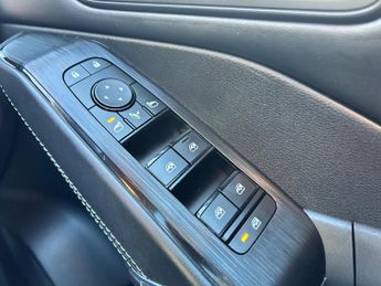 Nissan Qashqai 1.3 DIG-T MHEV N-Connecta XTRON Euro 6 (s/s) 5dr