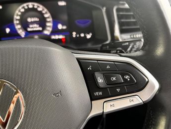 Volkswagen Polo 1.0 TSI Life DSG Euro 6 (s/s) 5dr