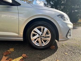 Volkswagen Polo 1.0 TSI Life DSG Euro 6 (s/s) 5dr