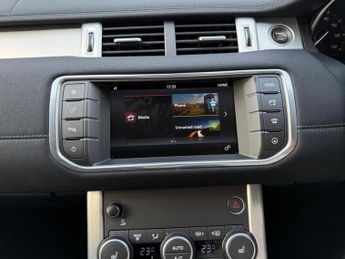 Land Rover Range Rover Evoque 2.0 TD4 SE Tech Auto 4WD Euro 6 (s/s) 5dr
