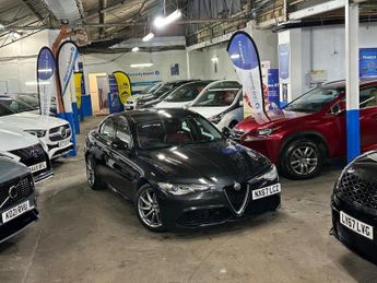 Alfa Romeo Giulia 2.0T Veloce Saloon 4dr Petrol Auto Euro 6 (s/s) (280 ps)