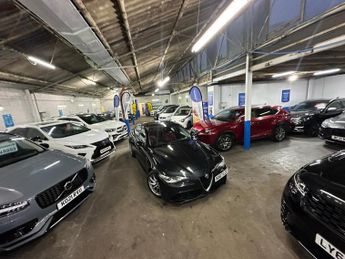 Alfa Romeo Giulia 2.0T Veloce Saloon 4dr Petrol Auto Euro 6 (s/s) (280 ps)