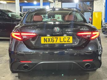 Alfa Romeo Giulia 2.0T Veloce Saloon 4dr Petrol Auto Euro 6 (s/s) (280 ps)