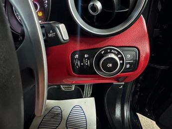 Alfa Romeo Giulia 2.0T Veloce Saloon 4dr Petrol Auto Euro 6 (s/s) (280 ps)