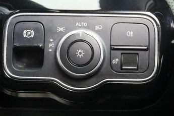 Mercedes-Benz A Class 1.3 A200 AMG Line (Executive) 7G-DCT Euro 6 (s/s) 5dr