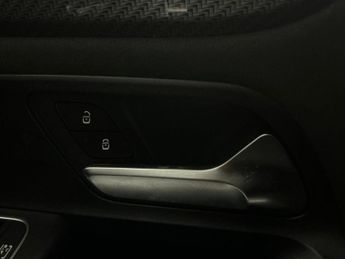 Mercedes-Benz GLA 1.3 GLA200 AMG Line 7G-DCT Euro 6 (s/s) 5dr