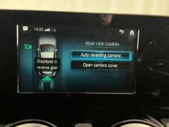 Mercedes-Benz GLA 1.3 GLA200 AMG Line 7G-DCT Euro 6 (s/s) 5dr