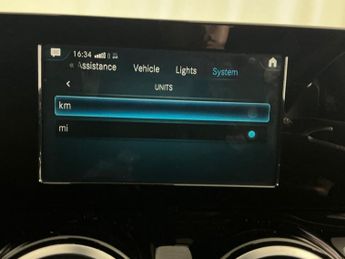 Mercedes-Benz GLA 1.3 GLA200 AMG Line 7G-DCT Euro 6 (s/s) 5dr