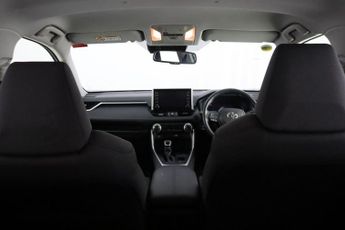 Toyota RAV4 2.5 VVT-h Design CVT Euro 6 (s/s) 5dr
