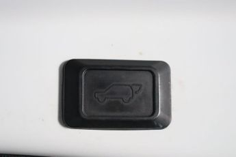 Toyota RAV4 2.5 VVT-h Design CVT Euro 6 (s/s) 5dr