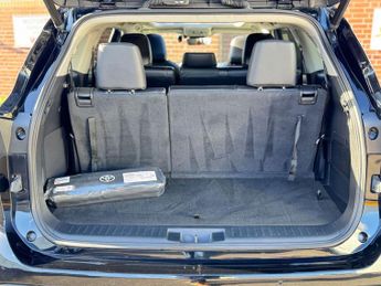 Toyota Highlander 2.5 VVT-h Excel CVT 4WD Euro 6 (s/s) 5dr