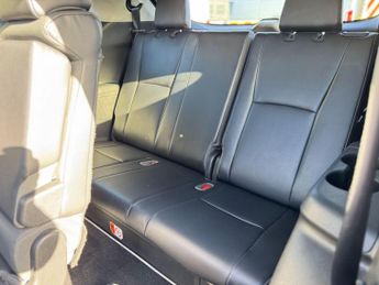 Toyota Highlander 2.5 VVT-h Excel CVT 4WD Euro 6 (s/s) 5dr