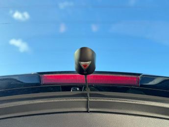 Toyota Highlander 2.5 VVT-h Excel CVT 4WD Euro 6 (s/s) 5dr