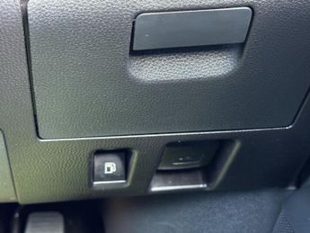 Toyota Highlander 2.5 VVT-h Excel CVT 4WD Euro 6 (s/s) 5dr