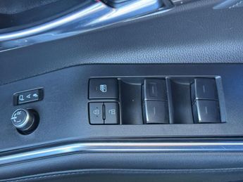 Toyota Highlander 2.5 VVT-h Excel CVT 4WD Euro 6 (s/s) 5dr