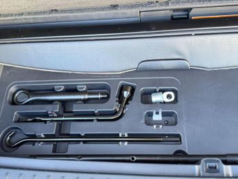 Toyota Highlander 2.5 VVT-h Excel CVT 4WD Euro 6 (s/s) 5dr