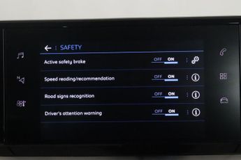 Peugeot 208 1.2 PureTech Active Premium Euro 6 (s/s) 5dr