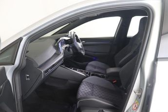 Volkswagen Golf 1.5 eTSI MHEV R-Line DSG Euro 6 (s/s) 5dr