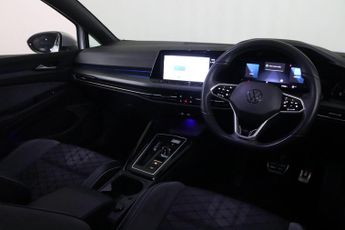 Volkswagen Golf 1.5 eTSI MHEV R-Line DSG Euro 6 (s/s) 5dr