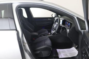 Volkswagen Golf 1.5 eTSI MHEV R-Line DSG Euro 6 (s/s) 5dr