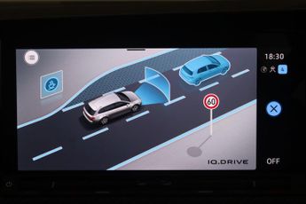 Volkswagen Golf 1.5 eTSI MHEV R-Line DSG Euro 6 (s/s) 5dr