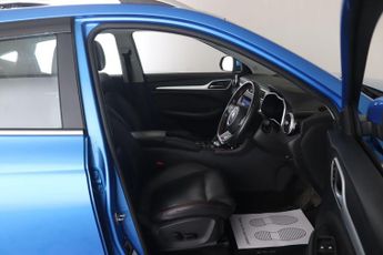 MG MG ZS 51.1kWh Trophy Auto 5dr
