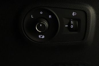 MG MG ZS 51.1kWh Trophy Auto 5dr