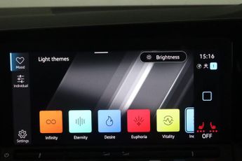 Volkswagen Golf 1.5 eTSI MHEV Active DSG Euro 6 (s/s) 5dr