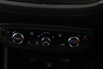 Vauxhall Crossland 1.2 Turbo Elite Nav Euro 6 (s/s) 5dr