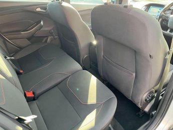 Ford Focus 1.5 TDCi ST-Line Powershift Euro 6 (s/s) 5dr