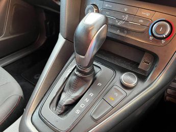 Ford Focus 1.5 TDCi ST-Line Powershift Euro 6 (s/s) 5dr