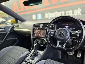 Volkswagen Golf 1.5 TSI EVO R-Line DSG Euro 6 (s/s) 5dr