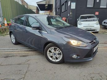 Ford Focus 1.6 Titanium Navigator Powershift Euro 5 5dr
