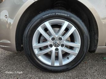 Volkswagen Touran 1.6 TDI BlueMotion Tech SE DSG Euro 5 (s/s) 5dr