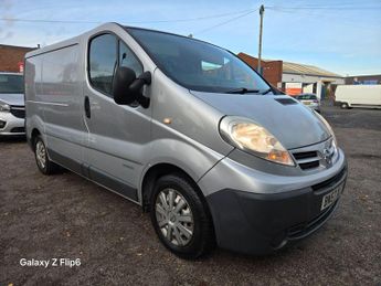 Nissan Primastar 2.0 dCi 2700 SE L1 H1 4dr