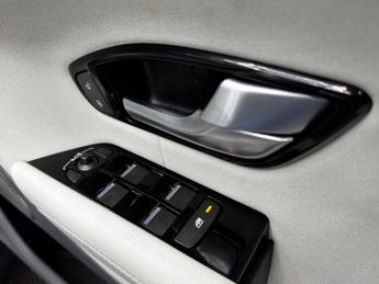 Land Rover Range Rover Evoque 2.0 TD4 SE Tech Auto 4WD Euro 6 (s/s) 5dr