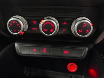 Audi A1 1.6 TDI Black Edition Sportback S Tronic Euro 6 (s/s) 5dr