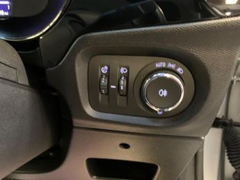 Vauxhall Corsa Electric 50kWh SE Premium Auto 5dr