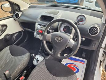 Toyota AYGO 1.0 VVT-i Fire MultiMode Euro 5 5dr (a/c)