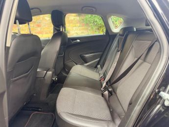 Vauxhall Astra 1.6 16v SE Auto Euro 5 5dr