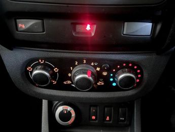 Dacia Duster 1.5 dCi Ambiance 4WD Euro 6 (s/s) 5dr