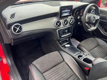 Mercedes-Benz CLA 1.6 CLA180 AMG Line Edition Coupe 7G-DCT Euro 6 (s/s) 4dr