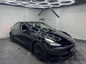 Tesla Model 3 (Dual Motor) Long Range Auto 4WDE 4dr