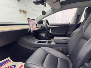 Tesla Model 3 (Dual Motor) Long Range Auto 4WDE 4dr