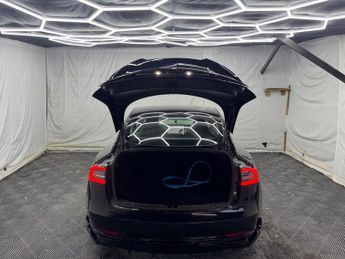 Tesla Model 3 (Dual Motor) Long Range Auto 4WDE 4dr